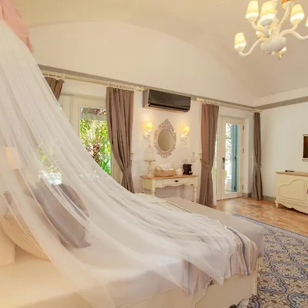 Отель Flamingo & - Pet Friendly 3*